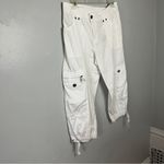 Massini  Women's Y2K 2000’sWhite Cargo Capris Medium 6 Photo 1