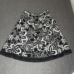 Susan Bristol Floral Abstract Black & White Pleated Skirt Womens Size 4 Photo 4