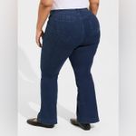 Torrid Bombshell Flare Premium Stretch High Rise Jeans Sz 22S Dark Wash Photo 1