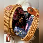 Beautiful Round Tan Rattan Crossbody Bag Photo 5