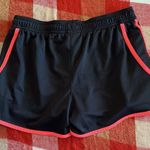 Adidas   Shorts Photo 3