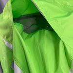 Brooks  Womens Running Jacket Green Hi Viz Reflective Windbreaker Vented Medium Photo 5