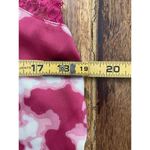 Q&A  Women's Red White Tie Dye V-Neckline Sleeveless Blouse Top Size Medium Photo 6