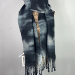 Urban Outfitters Comfy Scarf Photo 0