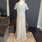 Women’s Full Length Gray Chiffon & Lace Appliqué Formal Dress Zip Back Size 10 Photo 4