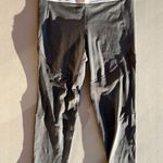 Nike Women’s Pro Dri-FIT Training Tight Crop Length Gray White Leggings Large Photo 0