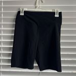 Vestique Crossover Shorts Photo 0