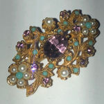 Vintage Gold Tone Teal Purple CZ Rhinestones Faux Pearl Brooch Shoulder Pin Photo 1