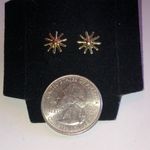 Vintage Gold Tone Dainty Flower Star Boho Pierced Earrings Photo 3