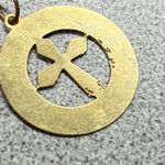 Vintage Jesus Loves Me Cross Charm Pendant Necklace Gold Tone Religious Photo 2