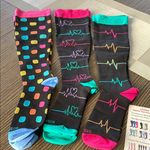 Levsox Wide Calf Compression Socks Photo 0