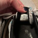 Brooks Running Sneakers Photo 3