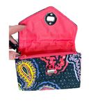Vera Bradley  Smartphone Wrislet Twilight Paisley Turn Lock Wallet‎ Colorful NWT Photo 3