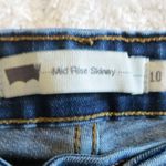 Levi's Denim Cutoff Mid-Rise Denim Shorts. Women Size 10 Photo 1