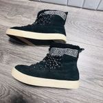 Toms  Women's Black Suede Alpine Ski Boots Size 7.5 Photo 7