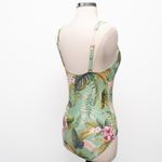 Sea Level. Lost Paradise. One Photo 12