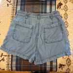 American Eagle women's shorts high-waisted paperbag-style short Photo 1