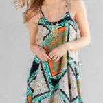 Tiana B  White Size Small Floral Knee Length Sleeveless Dress Photo 0