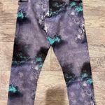 Lululemon Crop Size 6 Photo 1