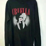Disney  Cruella Long Sleeve Crewneck Shirt Womens‎ Size Medium Black Photo 0
