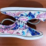 Vans  Low Top Hawaiian Hibiscus Women’s Sneaker Size 7 #763 Photo 1