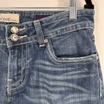Vigoss Women's Mid-Rise Cuffed Fit Capri Jeans Blue Denim Medium Wash Size 9 Photo 4