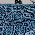 Source Unknown BLUE BEADED FLORAL KISS LOCK SHOULDER BAG SILVER CHAIN CROSSBODY STRAP GORGEOUS Photo 1