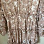 Moon River Beige Tiered Floral Dress NWT Photo 3