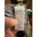 Athleta Women’s Elation graffiti 7/8 tight Leggings Size SP Activewear Photo 5