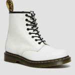 Dr. Martens  zavala lamper white lace up combat boots new nwt Photo 0