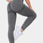 Wideband Seamless Scrunch Booty Leggings Gray Size M Photo 0