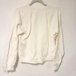 Everlane  Women's White 100% Human Long Sleeve Crewneck Sweatshirt Photo 4