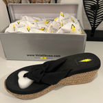 Very Volatile Volatile Black Wedge Sandals Size 10 Photo 0