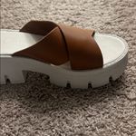 Chinese Laundry  white and brown platform sandals Sz 8.5 Photo 7