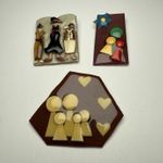 Various Figures Signed People Pins By Lucinda Brooch Pin Lot Of 3 Photo 0