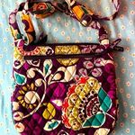 Vera Bradley Hipster saddle in plum crazy pattern ( retired pattern) Photo 0