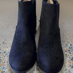 Dolce Vita Women's Black Collyns Short Bootie Suede Leather Stack Heel Size 7.5 Photo 0