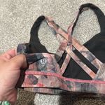 Lululemon ‎ Stash N’ Run Bra - Sun Dazed Multi Pink/Super Dark size 6 Photo 4