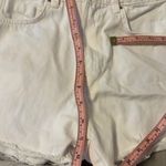 ZARA  white high rise distressed jean shorts size 2 a40 Photo 6