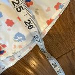 L.L.Bean  white floral cotton wrinkle free button down large Photo 4