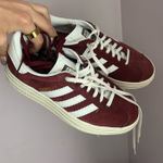 Adidas  Women’s Gazelle Sneakers Photo 0