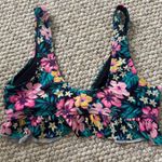 Island Soul Feminine Floral Bikini Top Size L Photo 2