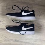 Nike Running Shoes Photo 1