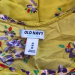 Old Navy ‎ women’s XS yellow floral tank top Photo 3