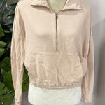 Vuori cropped Half-Zip Pullover with kangaroo pocket Photo 0