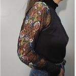 Ban Jara  black top EUC Photo 1