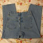 Universal Threads Women's Vintage Straight Jeans Photo 2