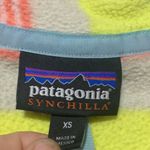Patagonia  Synchilla Pullover Sweatshirt - Green, Yellow, Coral Salmon Pink sz XS Photo 3