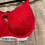 Victoria's Secret  Bright Red Lace T Shirt Push Up Bra Full Coverage Bra 32DD Photo 3