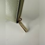 Kate Spade Zippy Wallet Photo 13